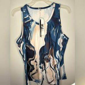 NWT Saukole Women Tank XL with Front Clasp to Open or Close